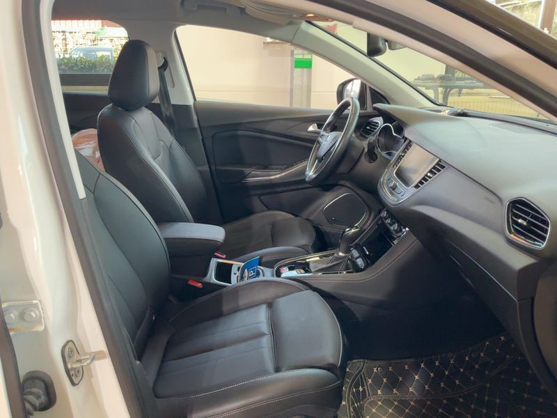 Opel Grandland X 1.6 Turbo Ultimate 2019 – снимка 17