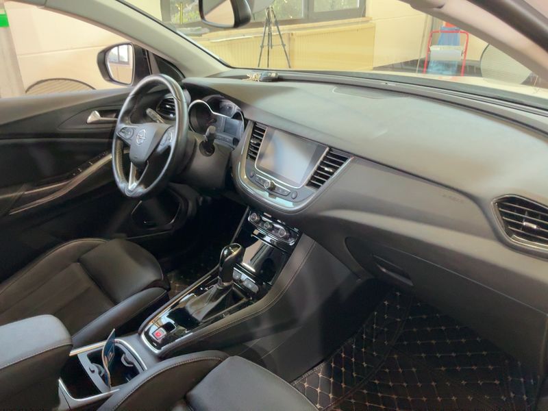 Opel Grandland X 1.6 Turbo Ultimate 2019 – снимка 18