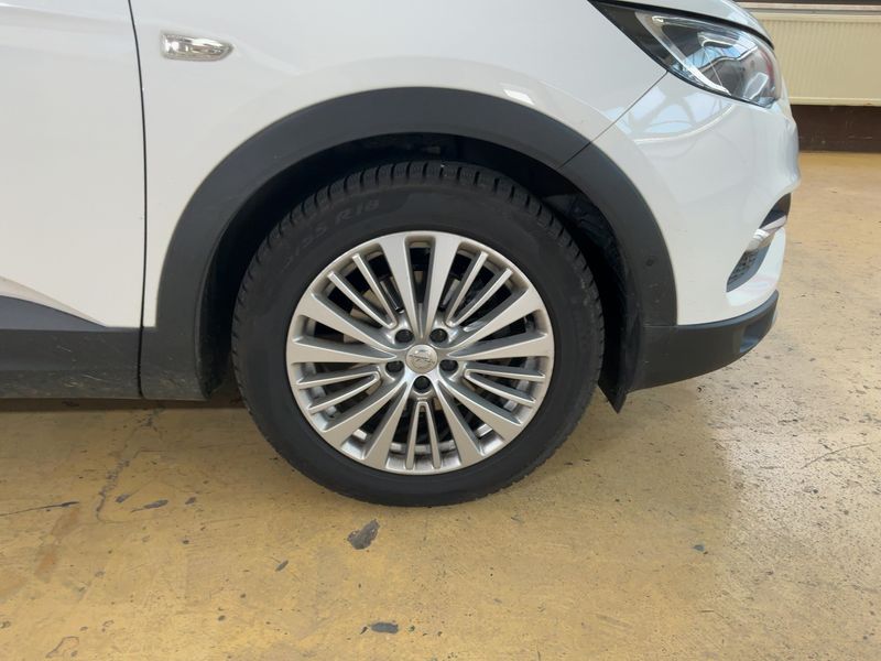 Opel Grandland X 1.6 Turbo Ultimate 2019 – снимка 11