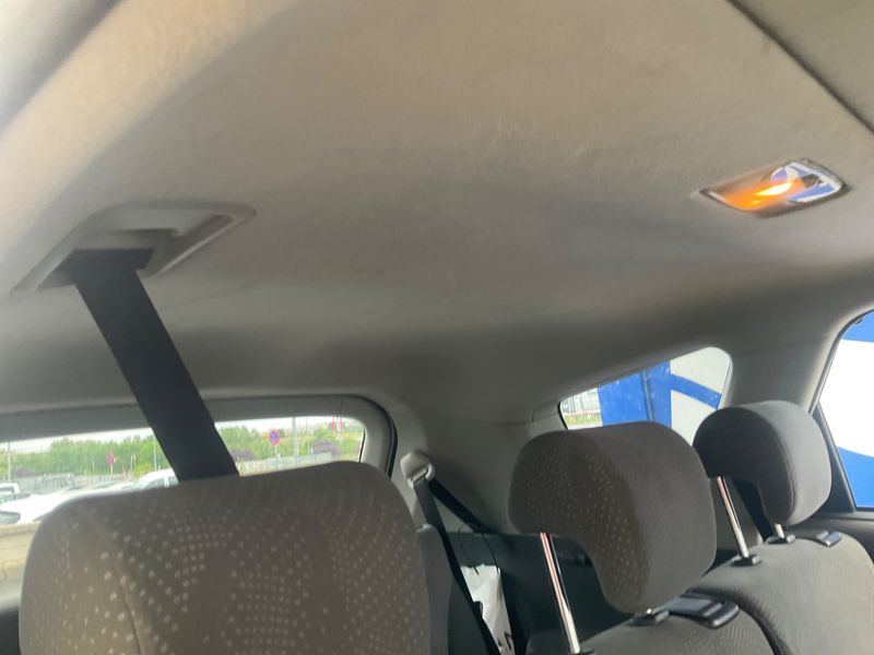 Toyota Prius+ 1.8 Hybrid Dynamic 2014 – снимка 23