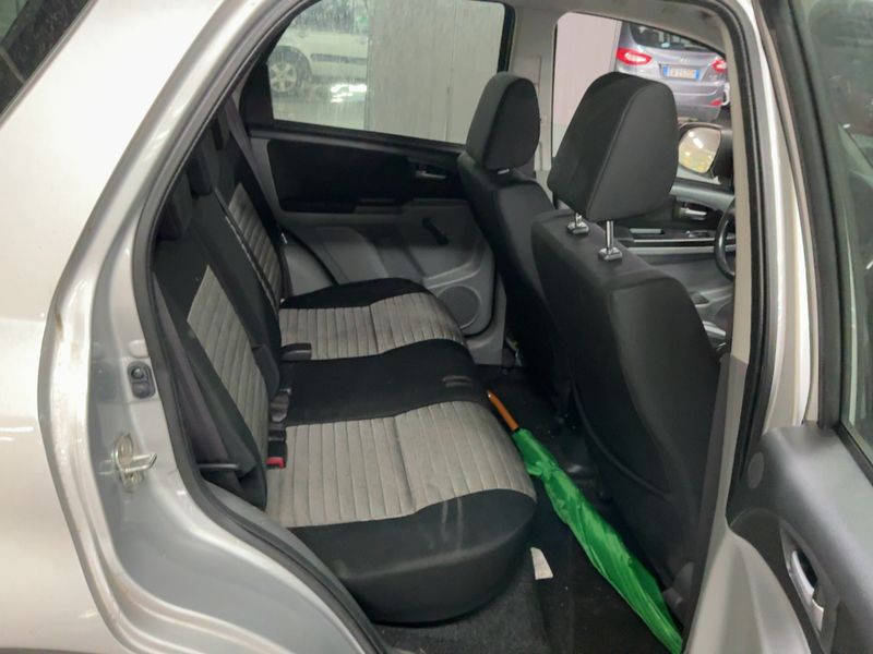 Suzuki SX4 1.5 Club/Outdoorline 2010 – снимка 19