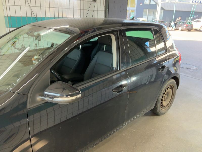Volkswagen Golf VI 1.6 TDI Team 2011 – снимка 4