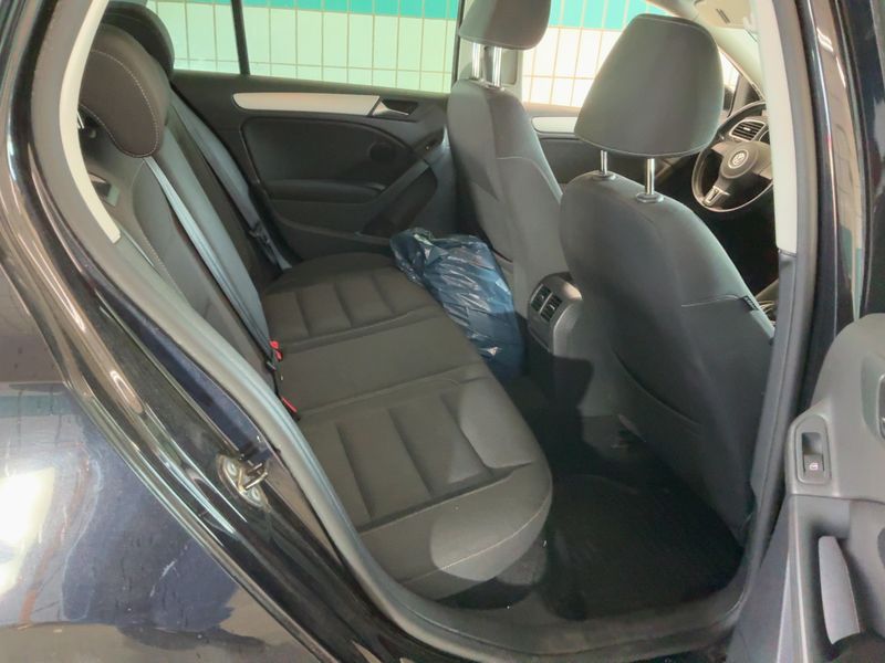 Volkswagen Golf VI 1.6 TDI Team 2011 – снимка 14