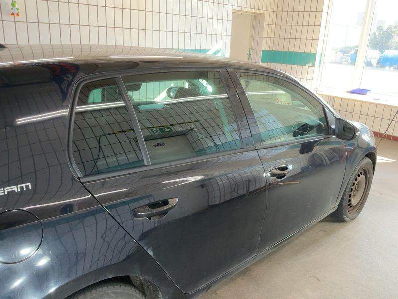 Volkswagen Golf VI 1.6 TDI Team 2011 – снимка 7