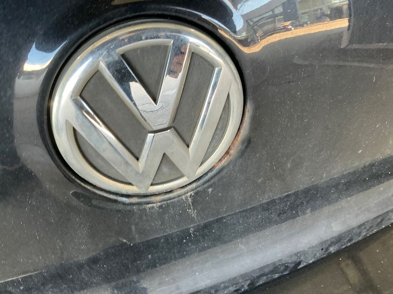 Volkswagen Golf VI 1.6 TDI Team 2011 – снимка на щета 55