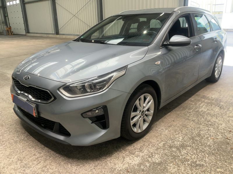 Kia cee'd 1.6 CRDi Vision 2019 – снимка 1