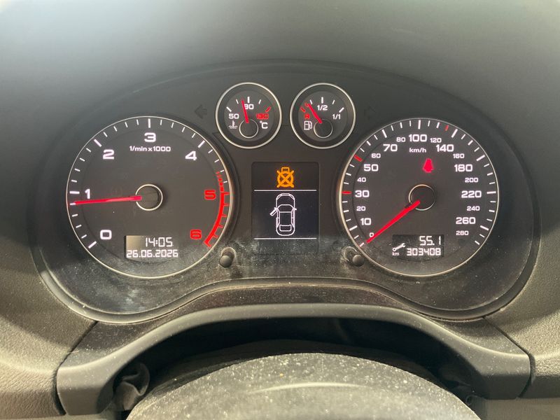 Audi A3 Sportback 2.0 TDI Ambition 2011 – снимка 4
