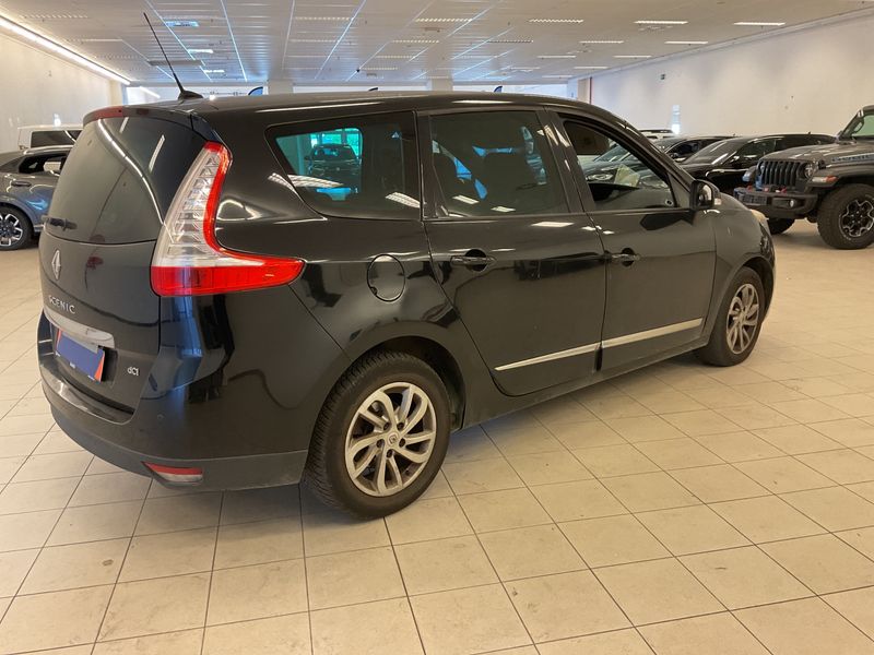 Renault Grand Scenic 1.6 dCi Dynamique 2012 – снимка 2