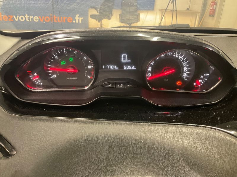 Peugeot 208 1.2 VTi Active 2012 – снимка 4