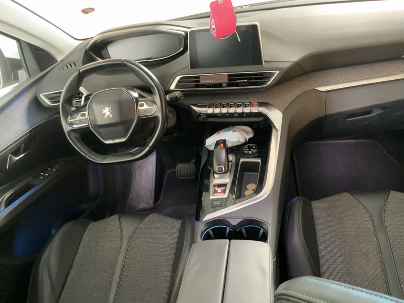 Peugeot 3008 1.2 PureTech Allure 2018 – снимка 17