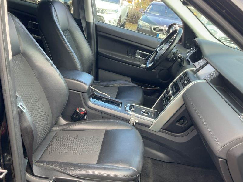 Land Rover Discovery Sport 2.0 Td4 SE AWD 2018 – снимка 16