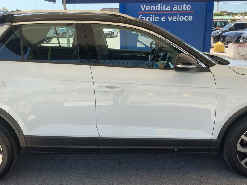 Volkswagen T-Roc 1.0 TSI Style 2024 – снимка 10