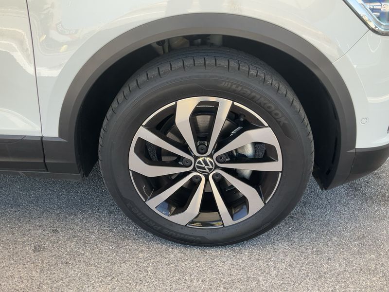Volkswagen T-Roc 1.0 TSI Style 2024 – снимка 11