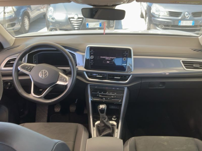 Volkswagen T-Roc 1.0 TSI Style 2024 – снимка 17