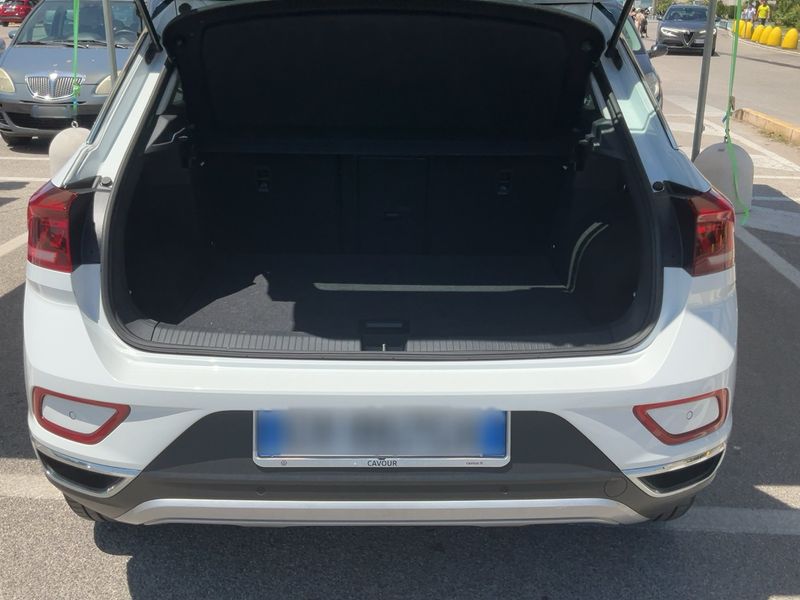 Volkswagen T-Roc 1.0 TSI Style 2024 – снимка 15