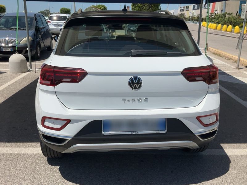 Volkswagen T-Roc 1.0 TSI Style 2024 – снимка 7