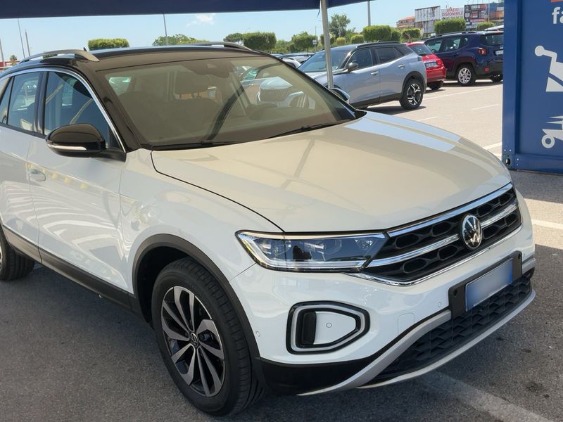 Volkswagen T-Roc 1.0 TSI Style 2024 – снимка 12