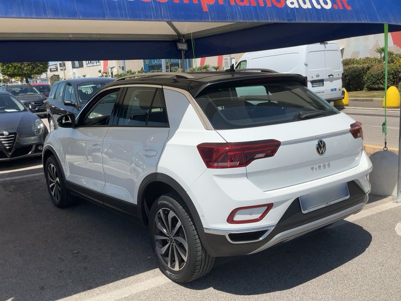 Volkswagen T-Roc 1.0 TSI Style 2024 – снимка 6