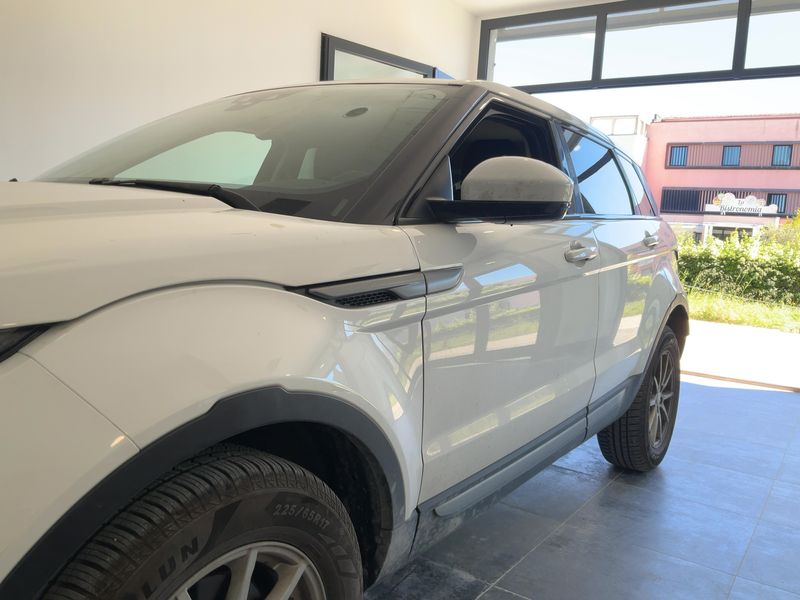 Land Rover Evoque 2.0 Td4 Pure 2016 – снимка 4