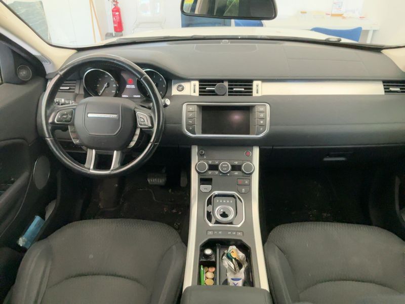 Land Rover Evoque 2.0 Td4 Pure 2016 – снимка 17