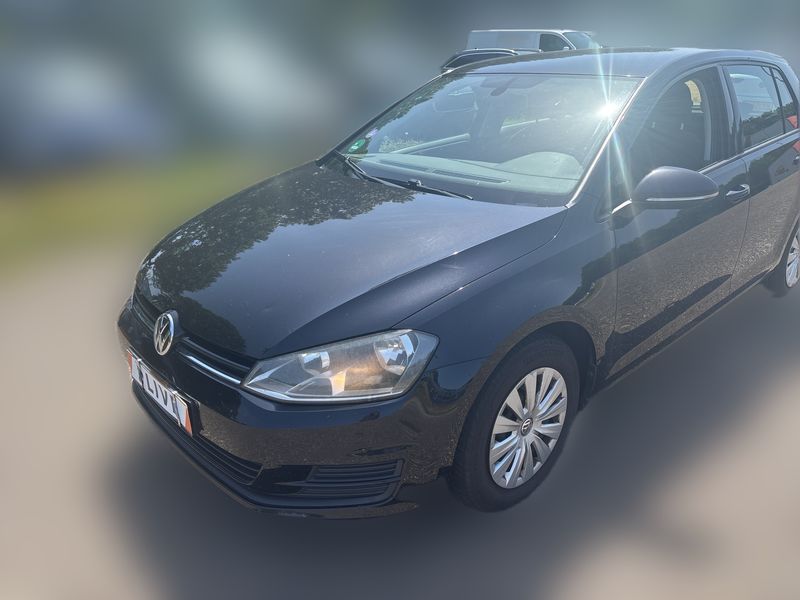 Volkswagen Golf VII 1.2 TSI Trendline BlueMotion Tech 2013 – снимка 2