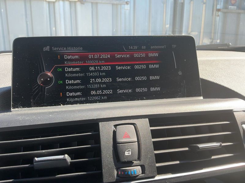 Входящ номер:	KK12225 Отчитане на километража.:	205 898 km снимка 28
