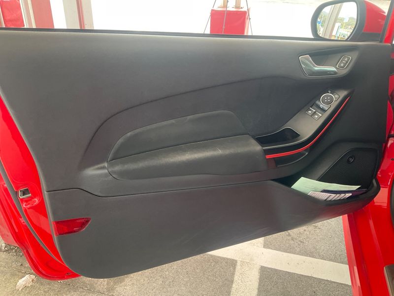 Ford Fiesta 1.0 EcoBoost ST-Line 2018 – снимка 22