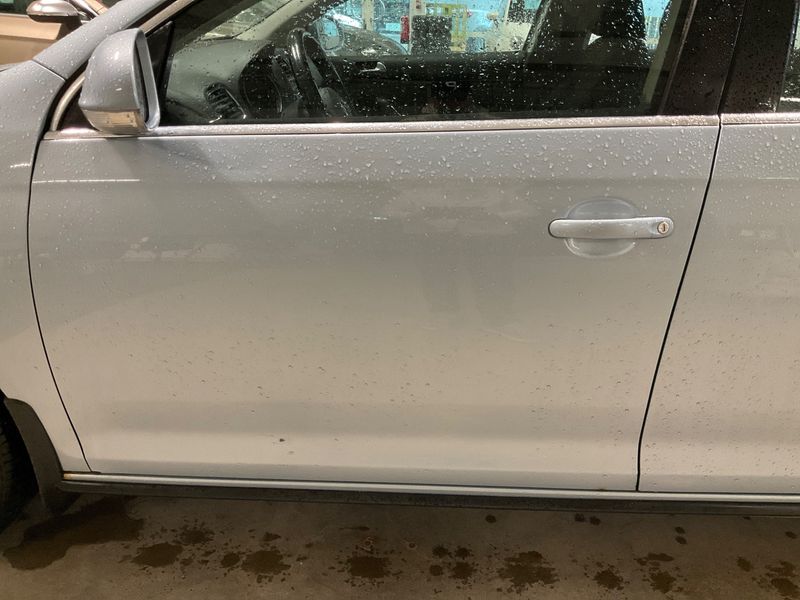 Volkswagen Golf VI 1.6 Comfortline 2010 – снимка 24