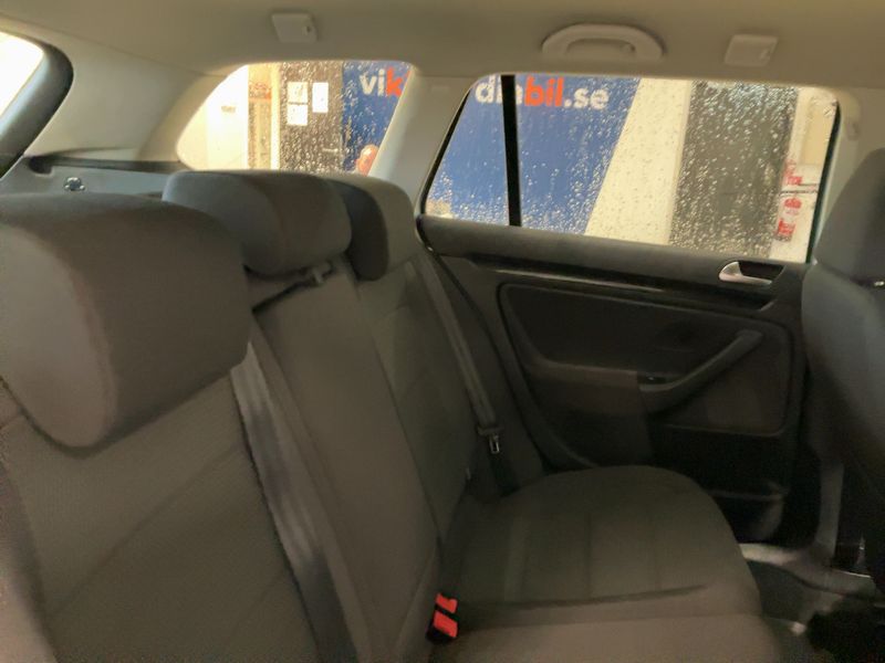 Volkswagen Golf VI 1.6 Comfortline 2010 – снимка 19