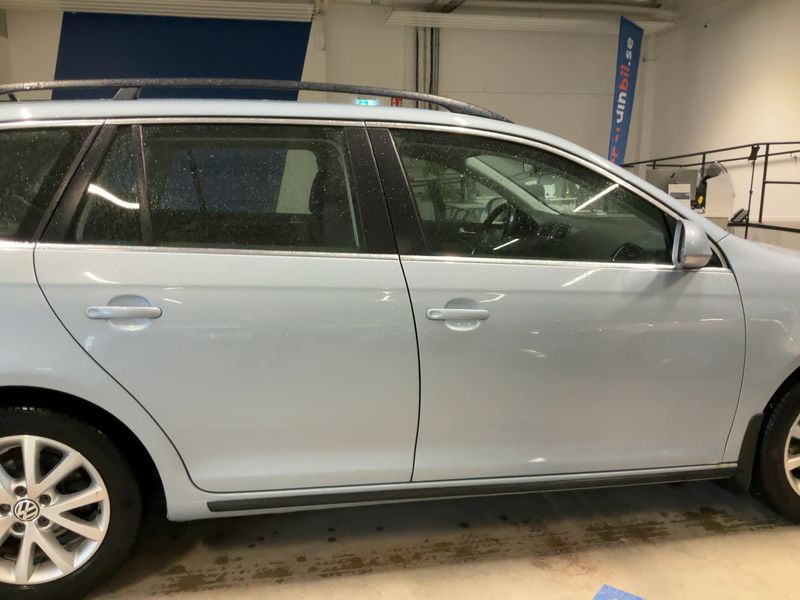 Volkswagen Golf VI 1.6 Comfortline 2010 – снимка 10