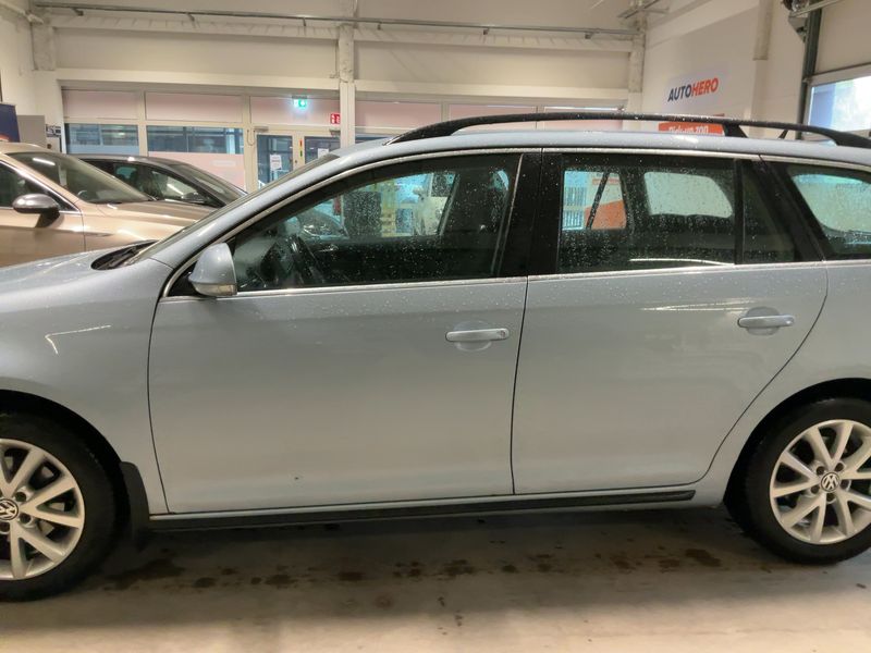 Volkswagen Golf VI 1.6 Comfortline 2010 – снимка 4