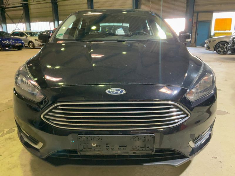 Ford Focus 2.0 TDCi Titanium 2015 – снимка 14