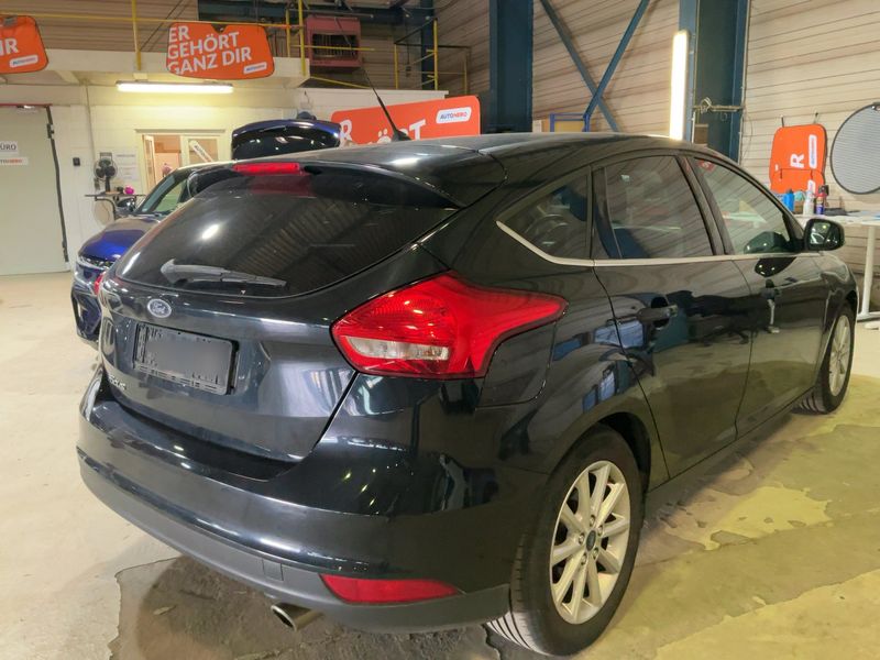 Ford Focus 2.0 TDCi Titanium 2015 – снимка 8