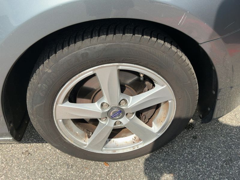 Volvo V40 1.6 T2 You! 2014 – снимка 11