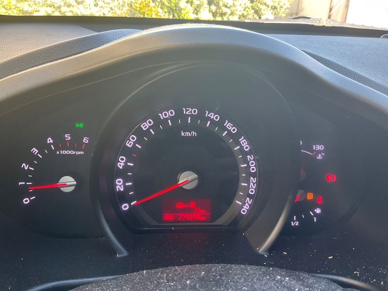 Kia Sportage 1.7 CRDi Cool 2WD 2014 – снимка 18