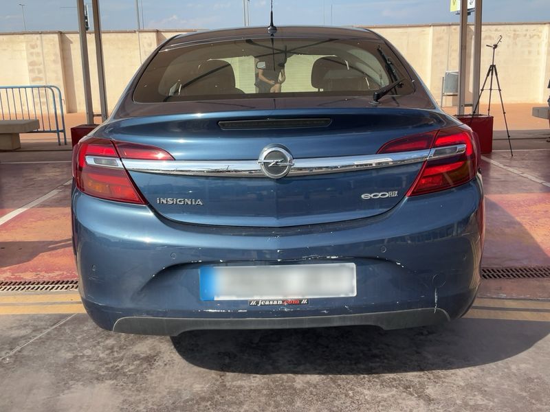 Opel Insignia 2.0 CDTI Selective 2015 – снимка 7