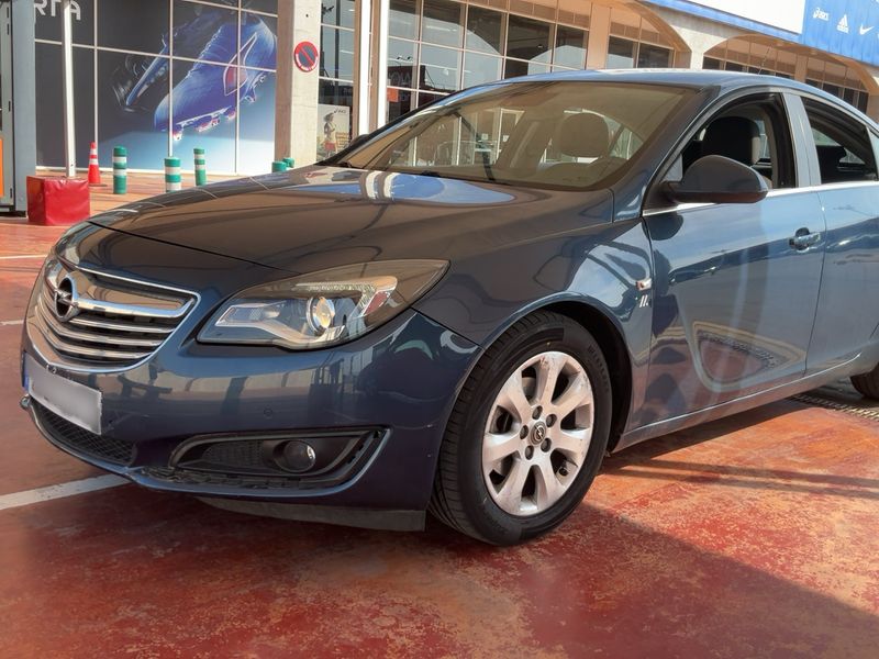 Opel Insignia 2.0 CDTI Selective 2015 – снимка 2