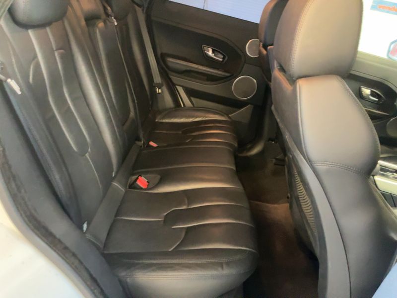 Land Rover Evoque 2.2 Td4 Pure 2015 – снимка 19
