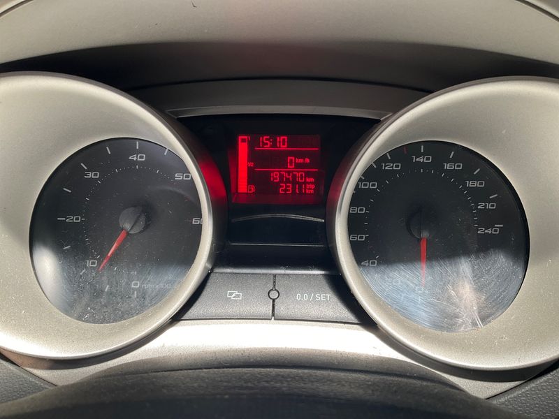 Seat Ibiza 1.6 TDI Stylance / Style 2010 – снимка 4