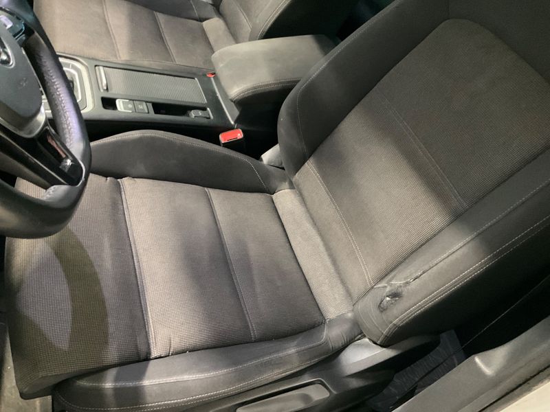 Volkswagen Passat 1.4 TSI ACT Comfortline BlueMotion Tech 2017 – снимка 22
