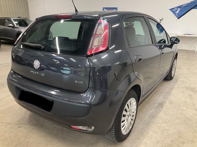 Fiat Punto Evo 1.3 JTD Dynamic 2011 – снимка 2