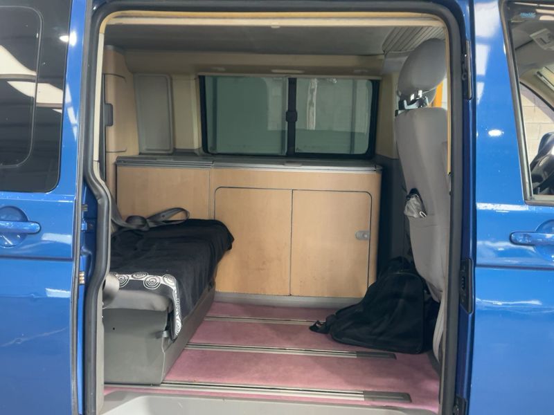 Volkswagen T5 California 2.5 TDI Trendline Aufstelldach 2004 – снимка 19