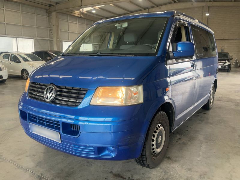 Volkswagen T5 California 2.5 TDI Trendline Aufstelldach 2004 – снимка 1