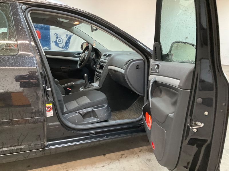 Skoda Octavia 1.4 TSI Ambiente 2009 – снимка 3
