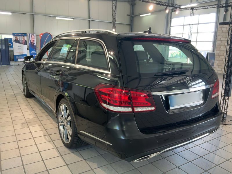 Mercedes-Benz E-Klasse E 220 CDI T BlueTEC Avantgarde 2015 – снимка 6