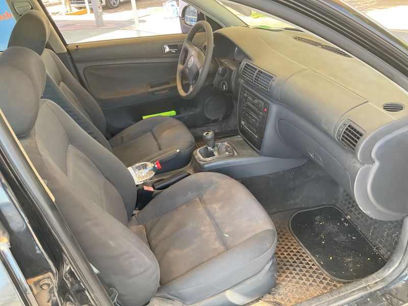 Volkswagen Passat 1.9 TDI Edition 2004 – снимка 3