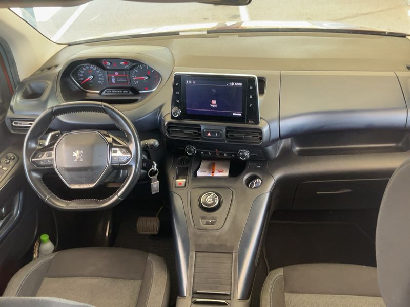 Peugeot Rifter 1.2 PureTech Allure Pack L1 2022 – снимка 17
