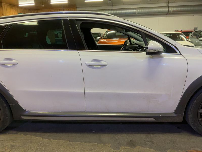 Peugeot 508 2.0 HDi Hybrid4 RXH 2013 – снимка 10