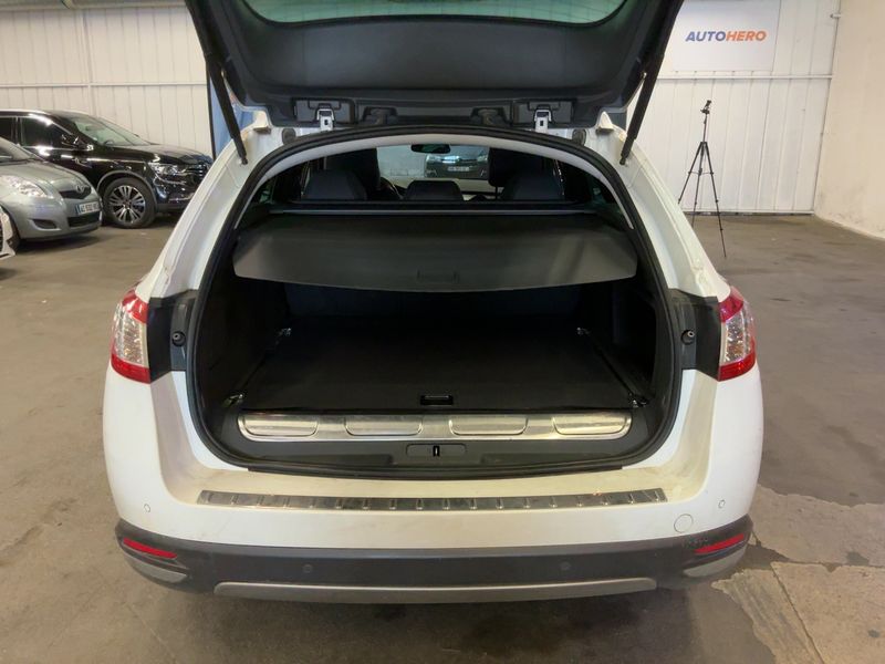 Peugeot 508 2.0 HDi Hybrid4 RXH 2013 – снимка 15
