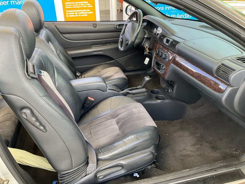 Chrysler Sebring 2.7 Limited 2004 – снимка 3